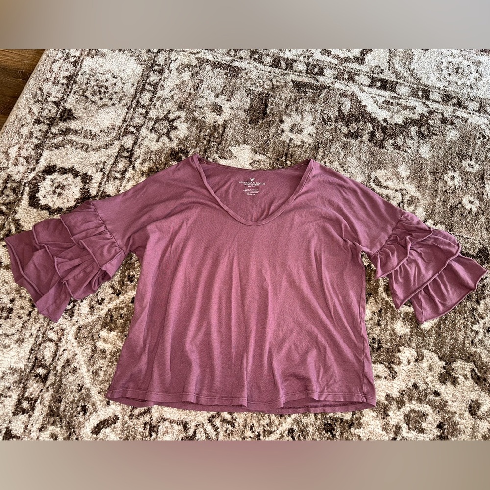 5/$25 American Eagle Outfitters Dusty Purple Ruffle Sleeve Top - Picture 4 of 7